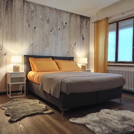 Willa Valtellina -La Casina Sondrio Zewnętrze zdjęcie